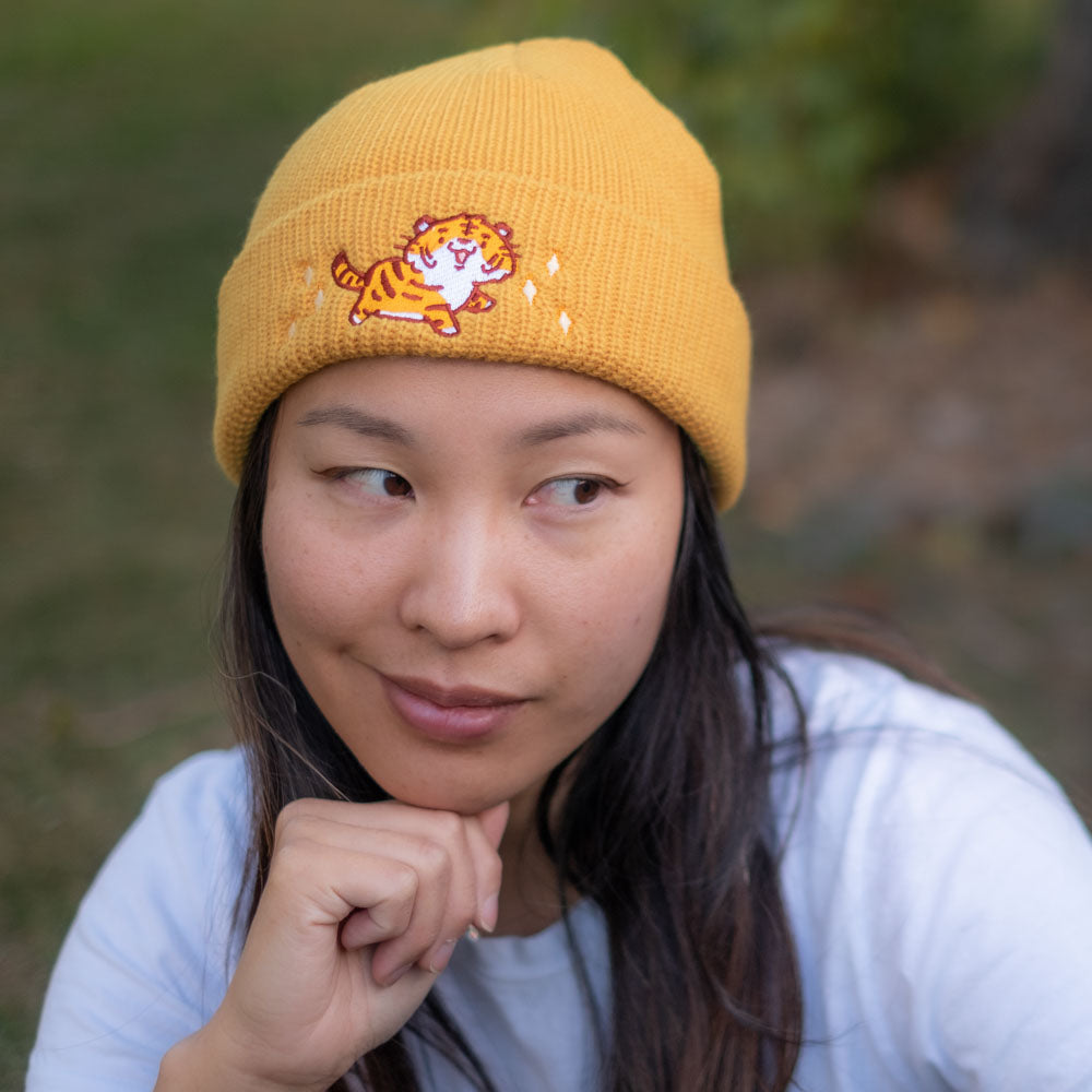 Beanie (short) - Tiger, yellow