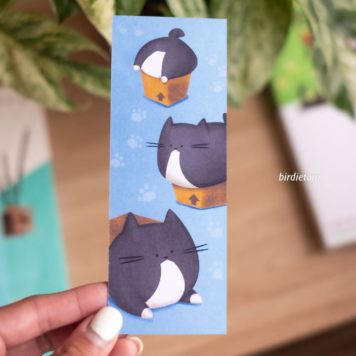 Bookmark - Cat in a box