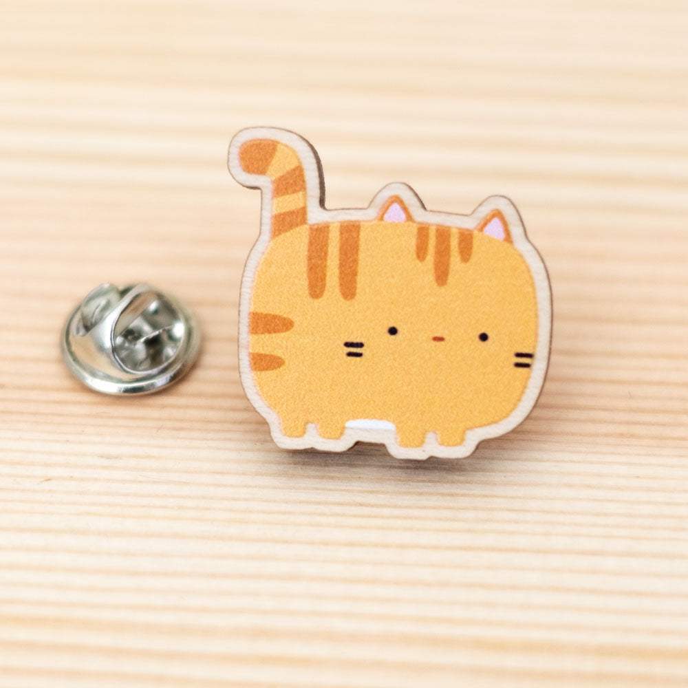 Wooden pin - Cat, orange tabby