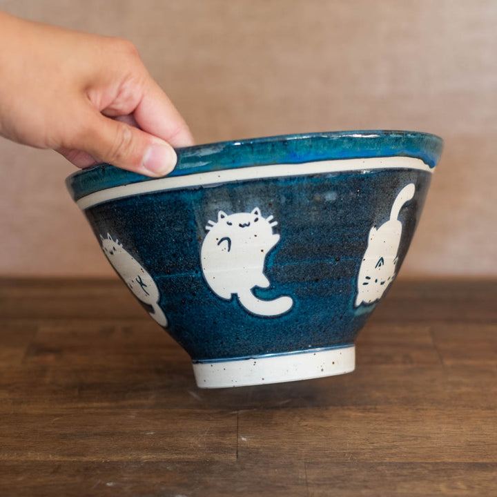 Noodle bowl - Luna cats no. 17