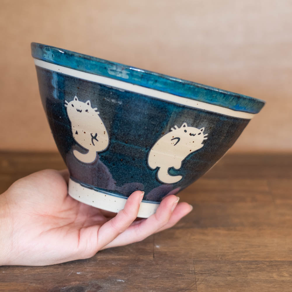 Noodle bowl - Luna cats no. 17