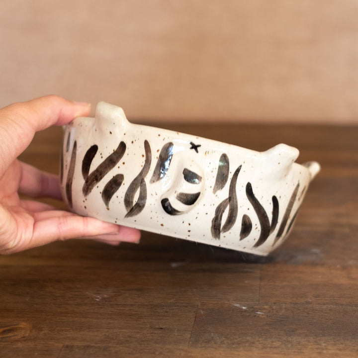 Bowl - Hungry tiger, no. 11