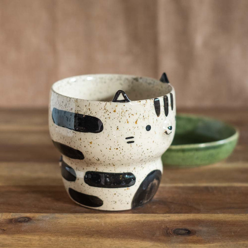 Planter with dish, small - Striped cat no. 68