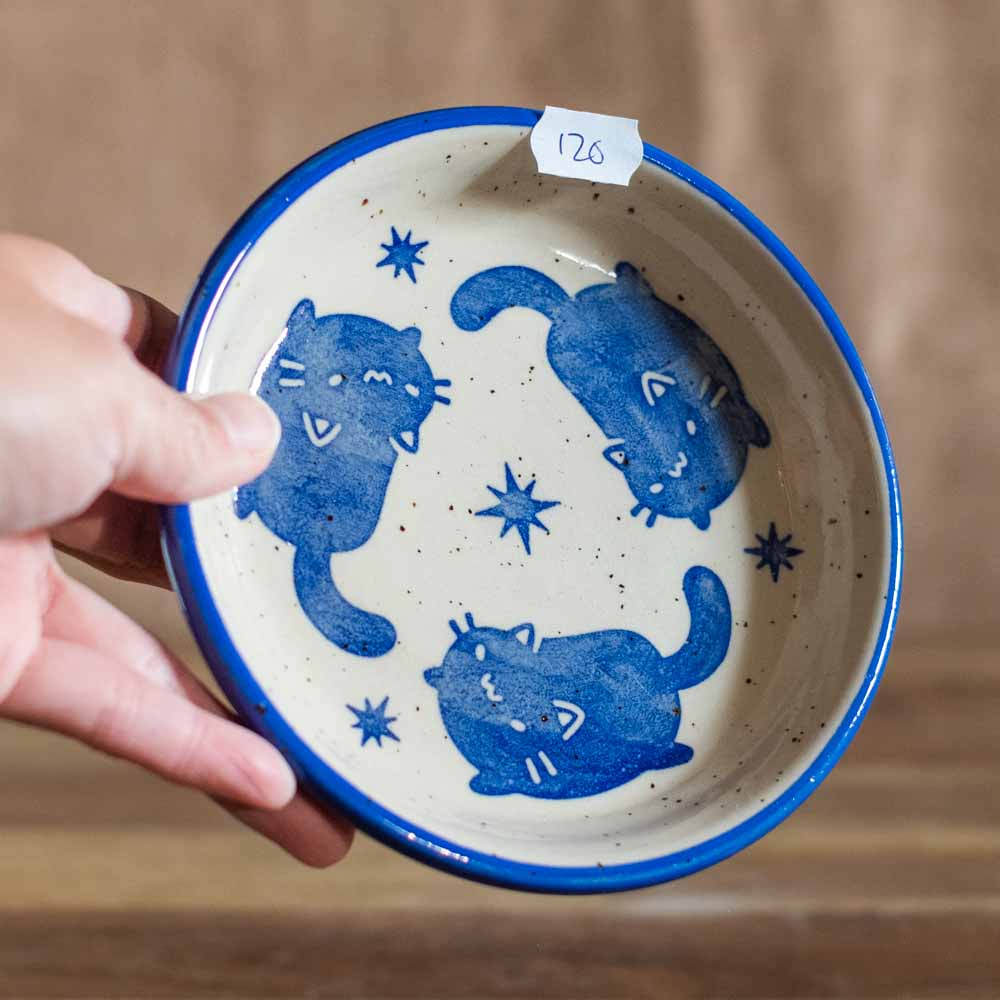 Classic dish - Luna cats no. 120