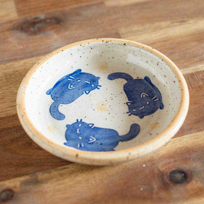 Classic dish - Luna cats no. 118