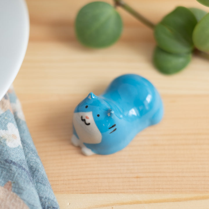 Chopstick rest - Cat, light blue tuxedo