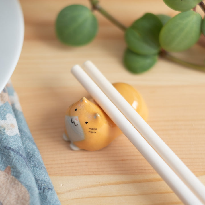 Chopstick rest - Cat, orange tuxedo
