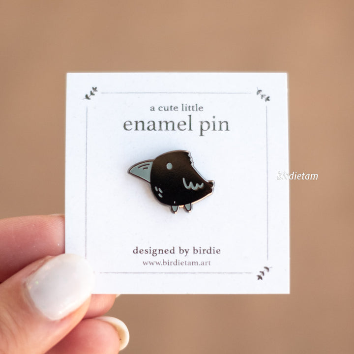 Enamel pin - Mini crow