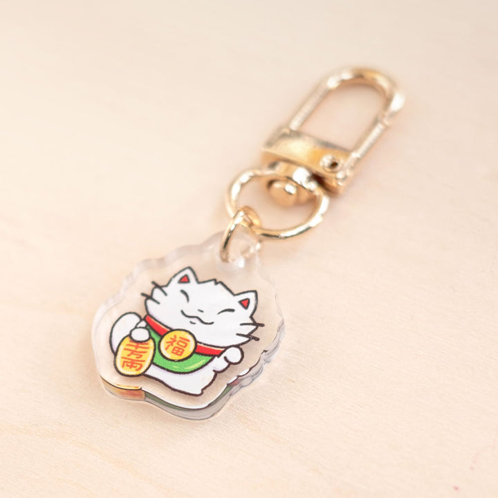 Keychain charm - Lucky cat (classic white)