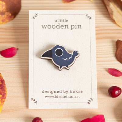 Wooden pin - Raven