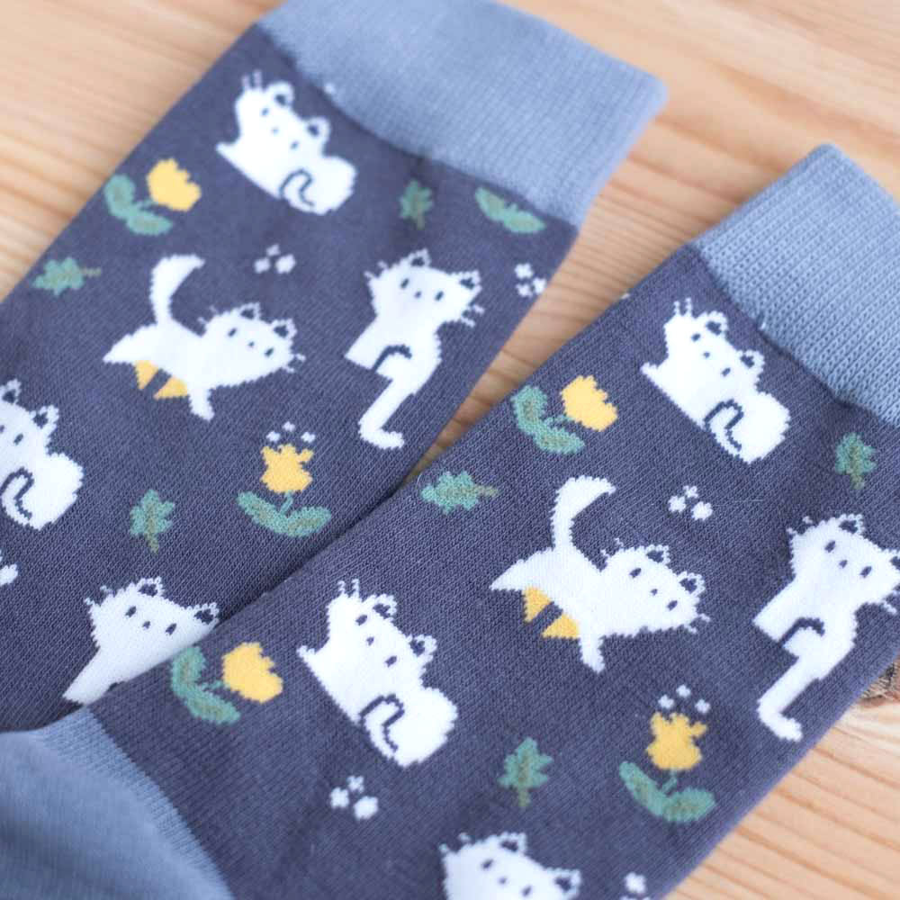 Socks - Kitties and blooms