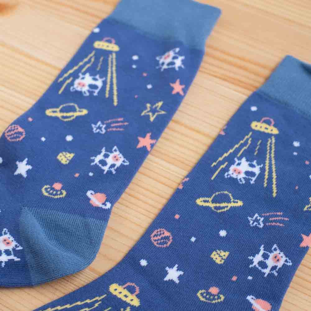 Socks - Abducting cows