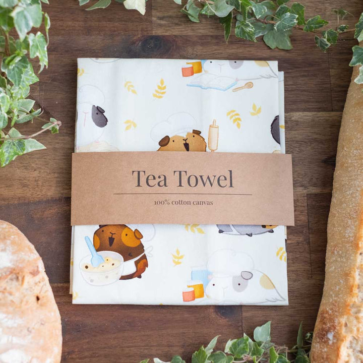 Tea towel - Guinea pigs baking