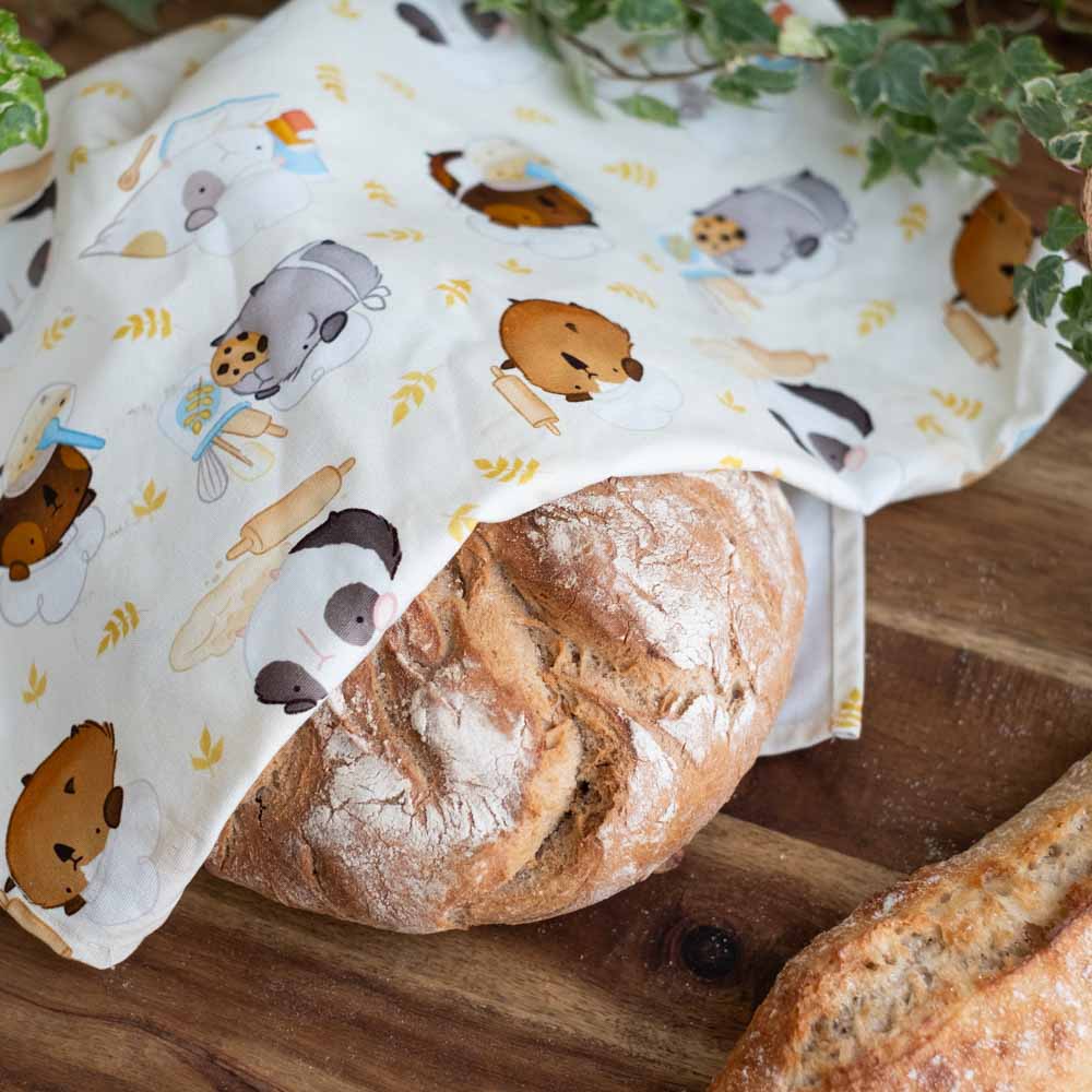 Tea towel - Guinea pigs baking