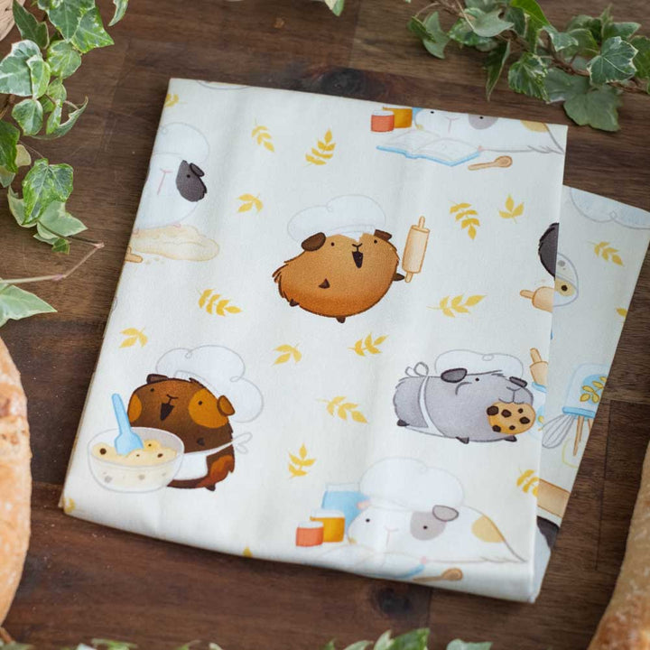 Tea towel - Guinea pigs baking