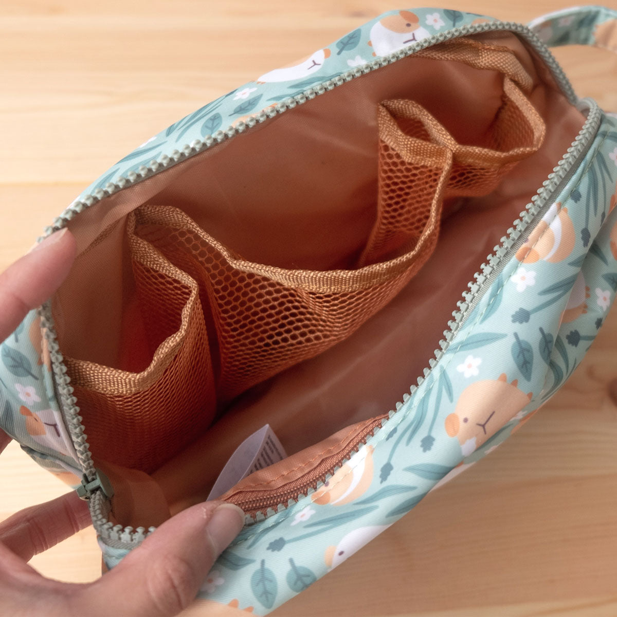 Travel toiletry bag - Guinea pig meadow