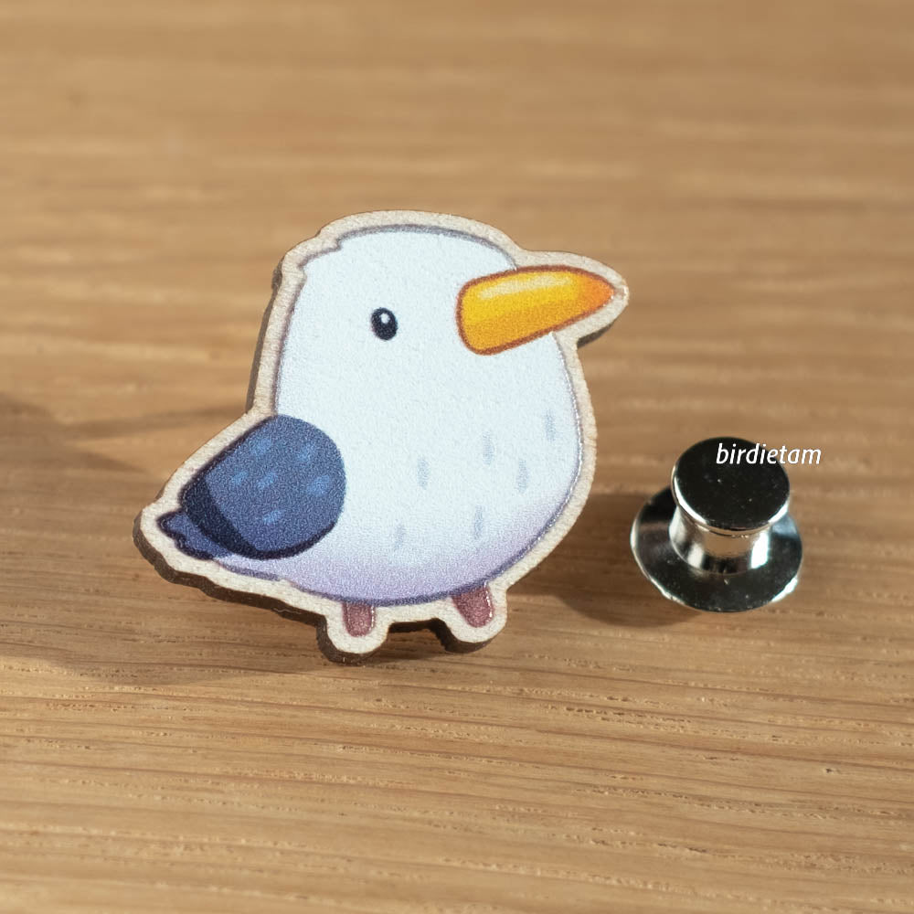 Wooden pin - Seagull
