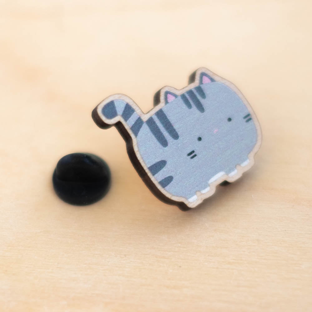 Wooden pin - Cat, grey tabby cat