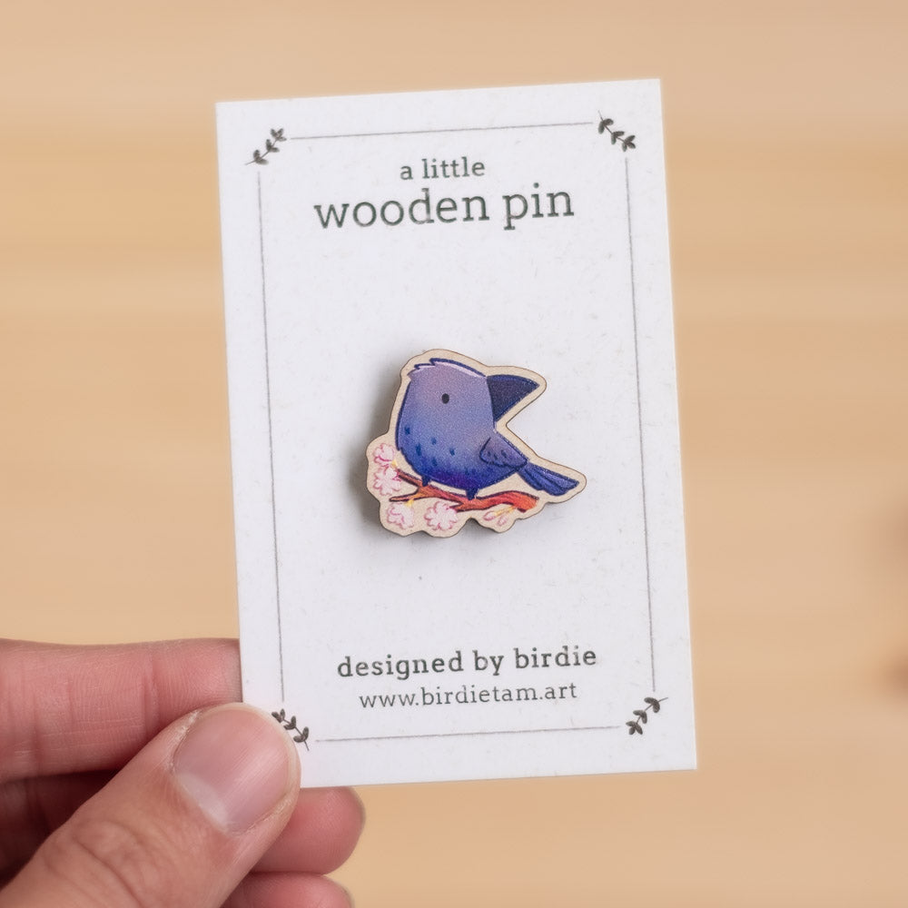 Wooden pin - Cherry blossom crow