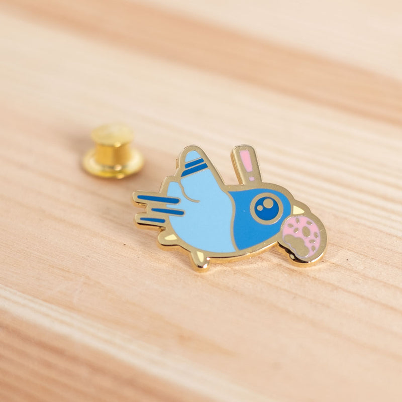 Enamel pin - PP the Pigeon, donut