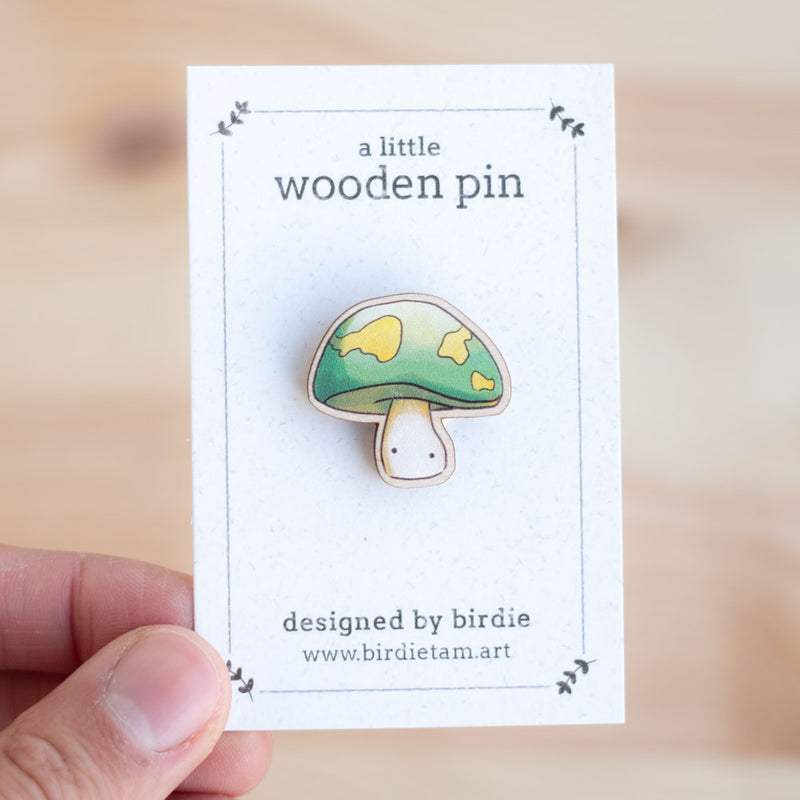 Wooden pin - Mushroom (emerald)