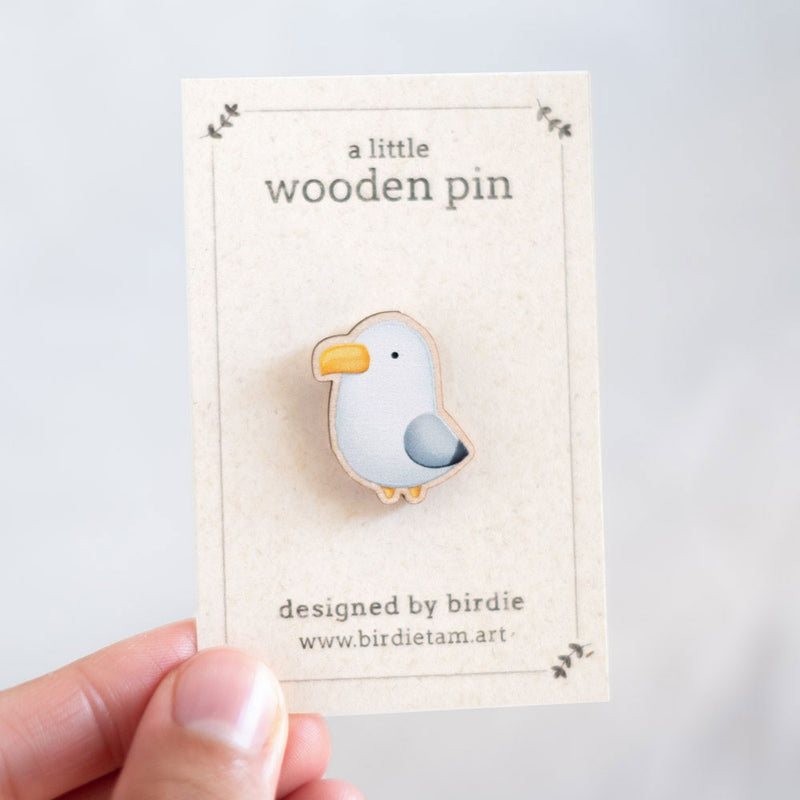 Wooden pin - Seagull