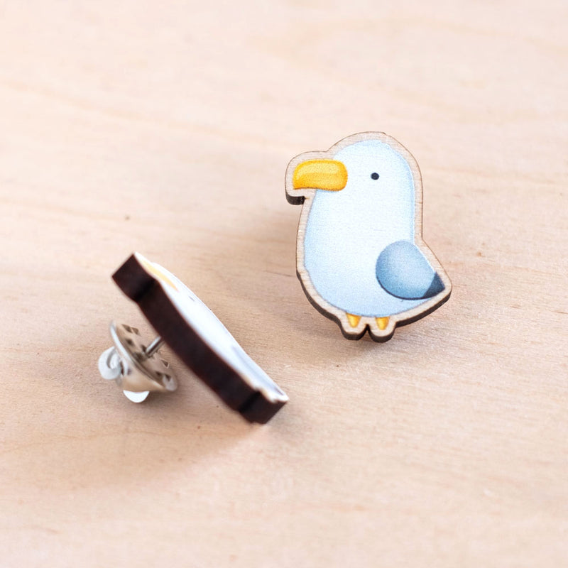 Wooden pin - Seagull