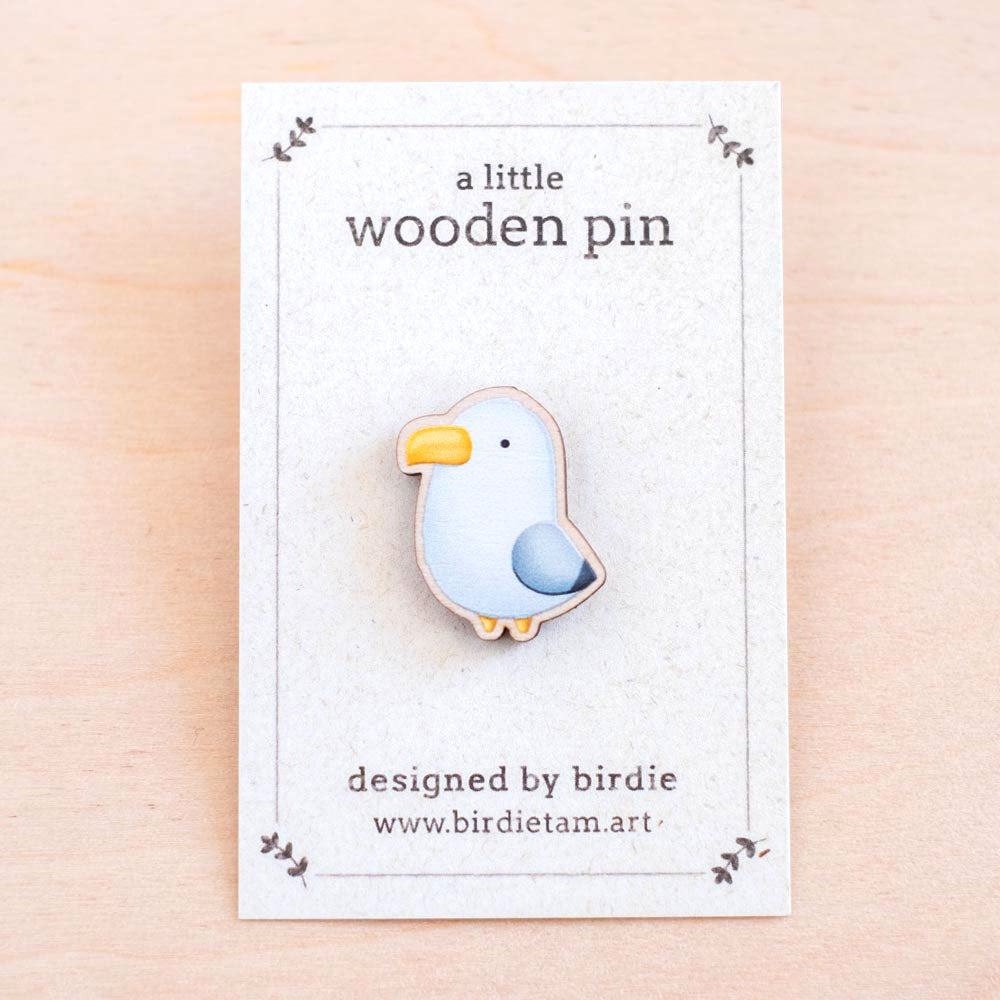 Wooden pin - Seagull
