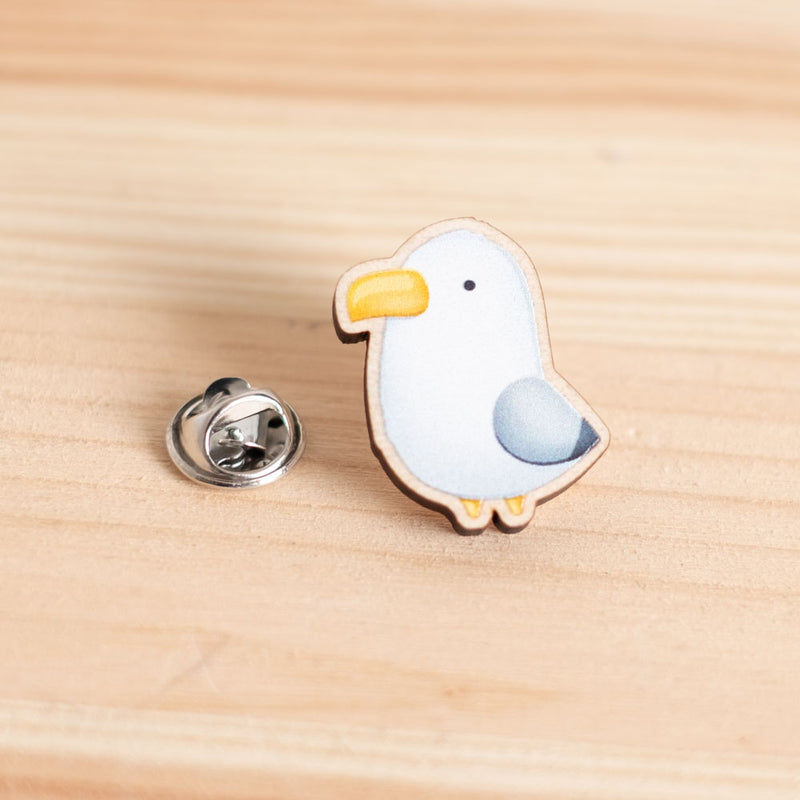 Wooden pin - Seagull