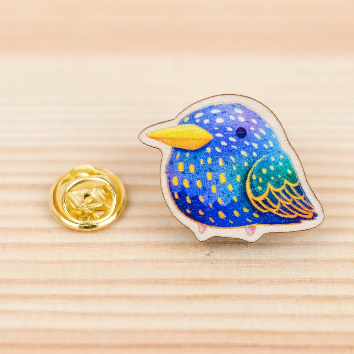 Wooden pin - Starling